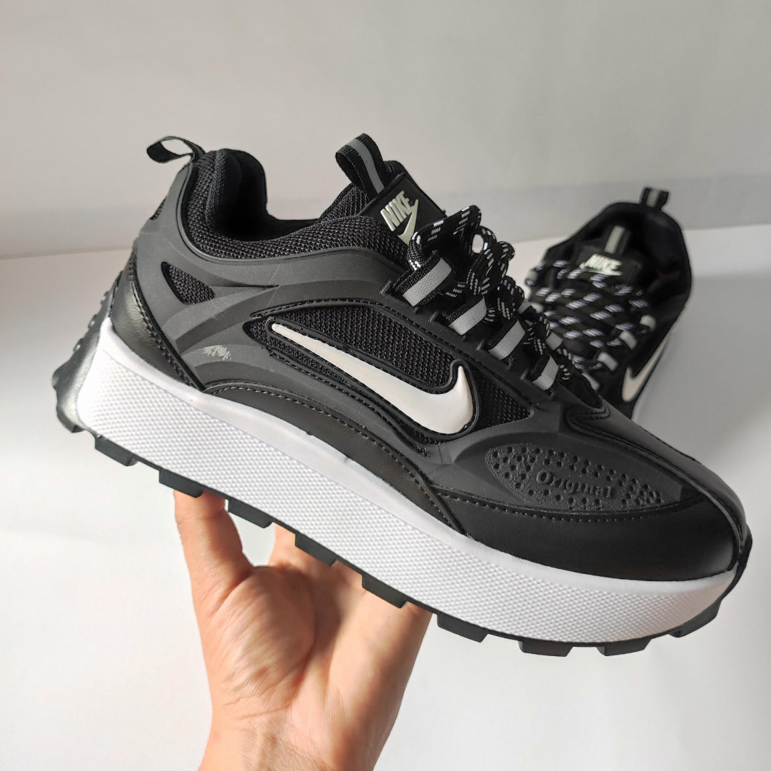 NIKE BAILLELI  - UNISEX